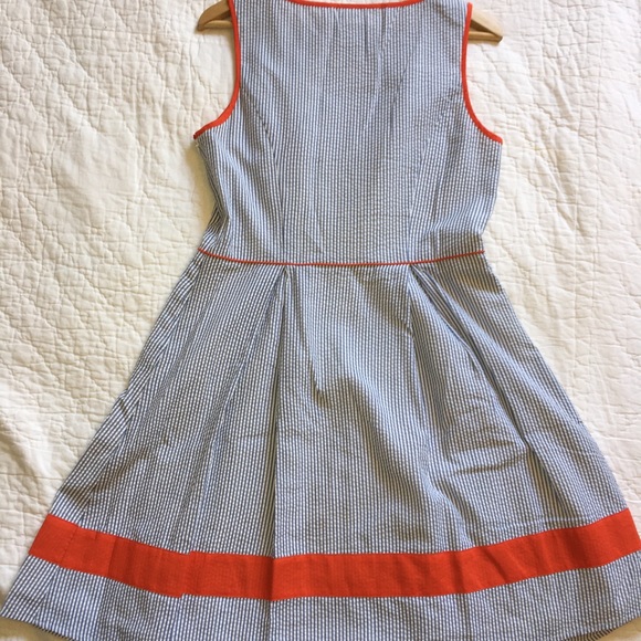 Seersucker, lined dress, size 8 - Picture 4 of 12